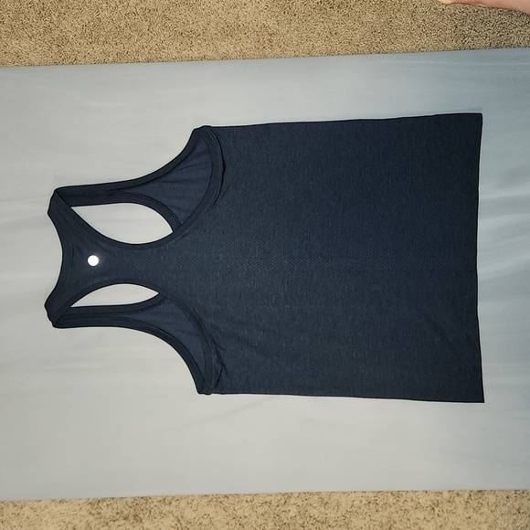 Lululemon Swiftly Tech Racer Back Tank, Size 8, Navy - Picture 2 of 2